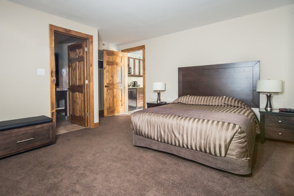 Marble Inn Resort Steady Brook Экстерьер фото