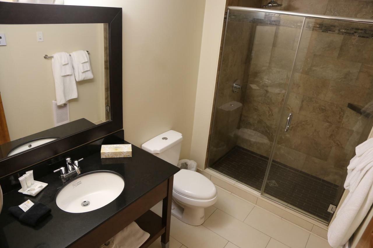 Marble Inn Resort Steady Brook Экстерьер фото