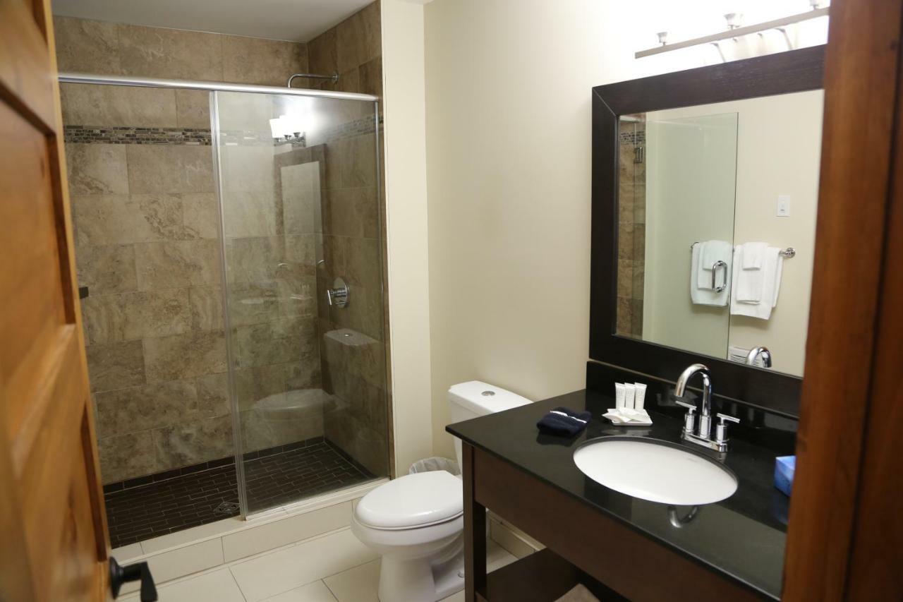 Marble Inn Resort Steady Brook Экстерьер фото