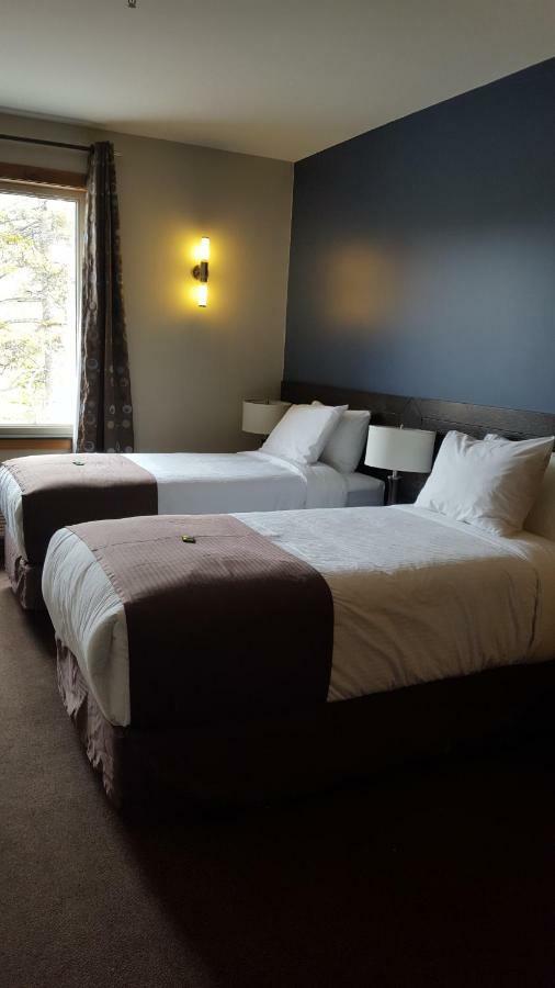 Marble Inn Resort Steady Brook Экстерьер фото